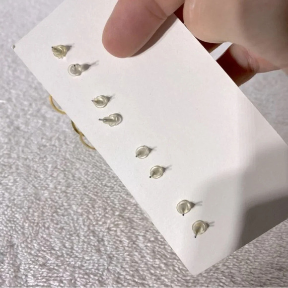 Vintage Gold Tone 4X Pierced Earrings Sets - Picture 8 of 8